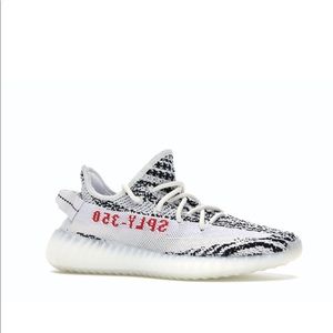 Yeezy size 6 shoes bought from the raffle